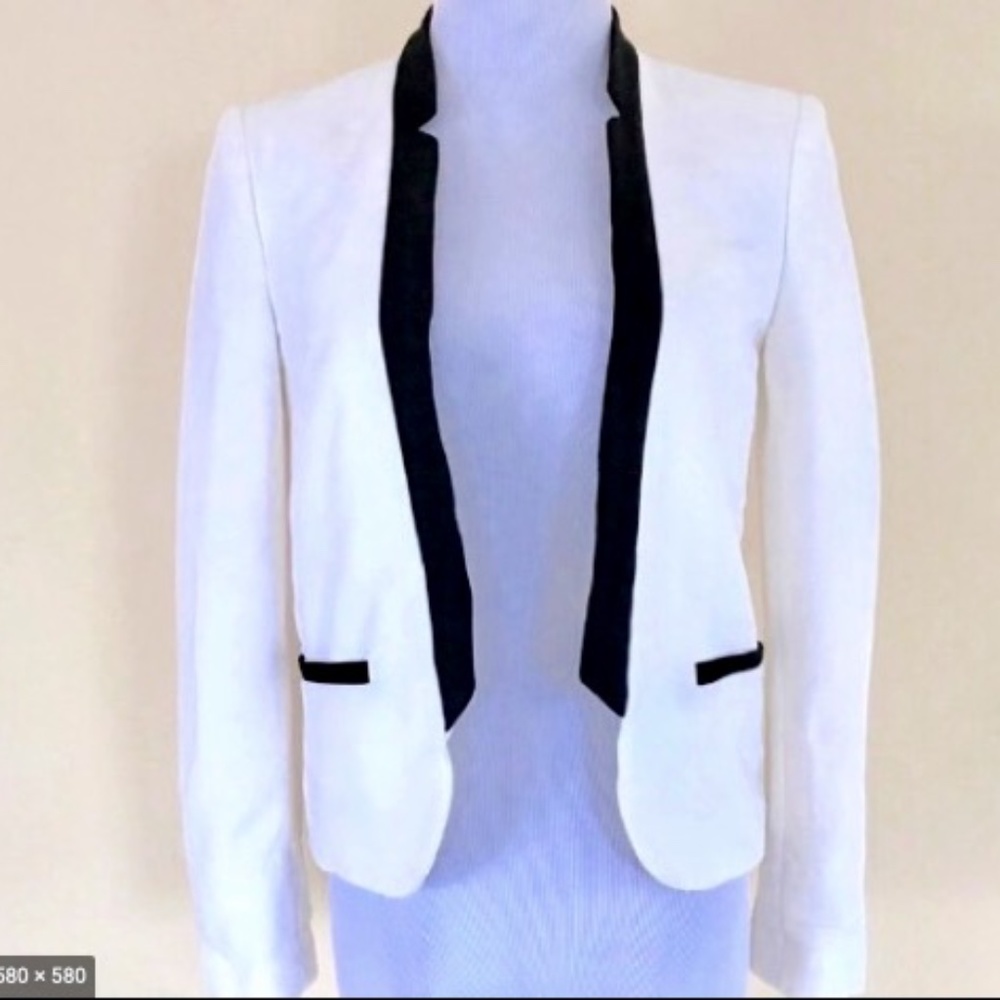 NWOT MNG White & Black Blazer Suit